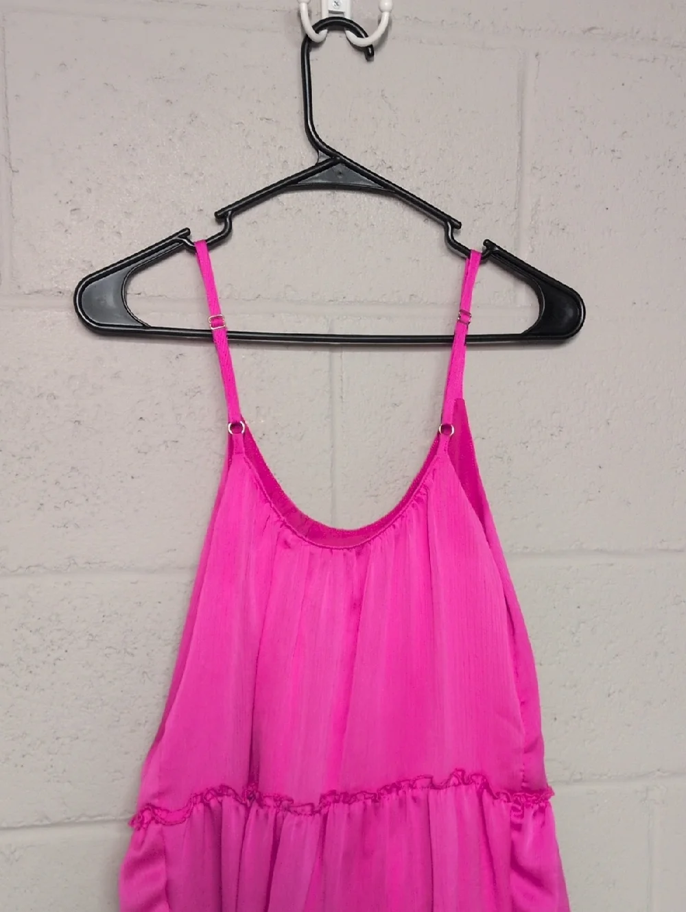 TRINA TURK Havsa Tiered Hot Pink Salamander Mini Dress Size XS, Summer Dress - Picture 8 of 8